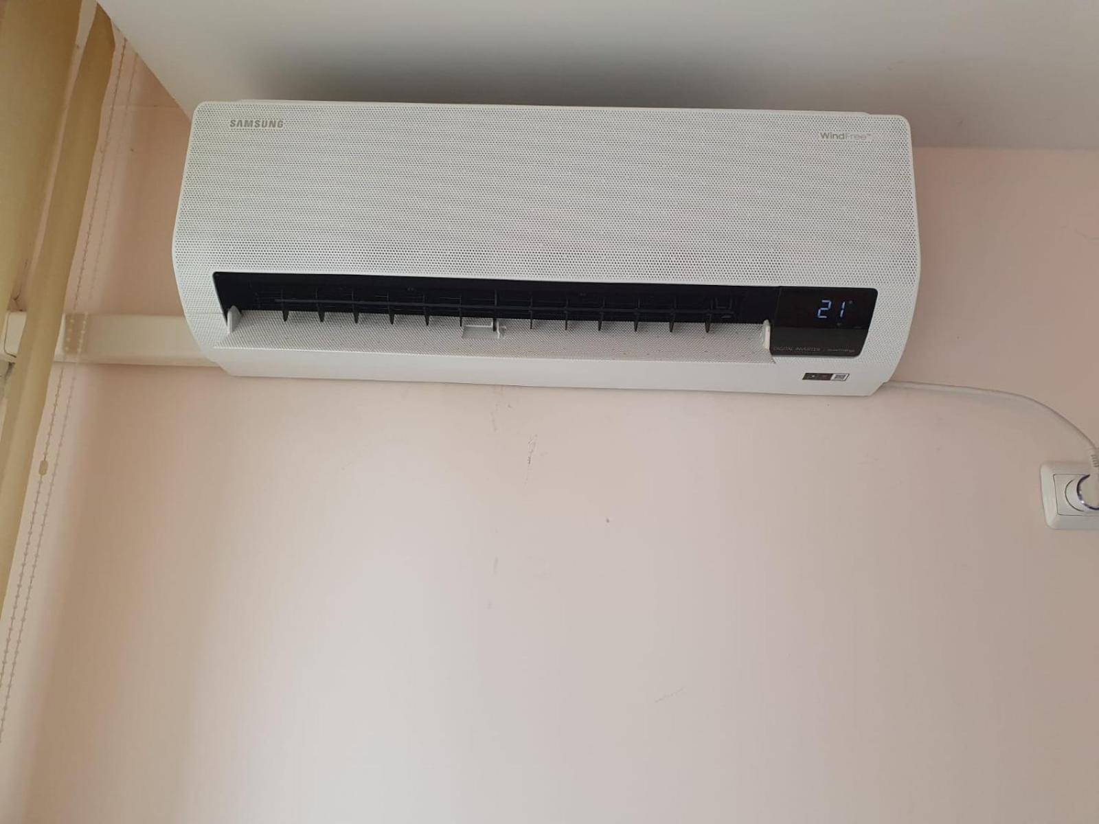 Apartman Ttt Burgas Bagian luar foto
