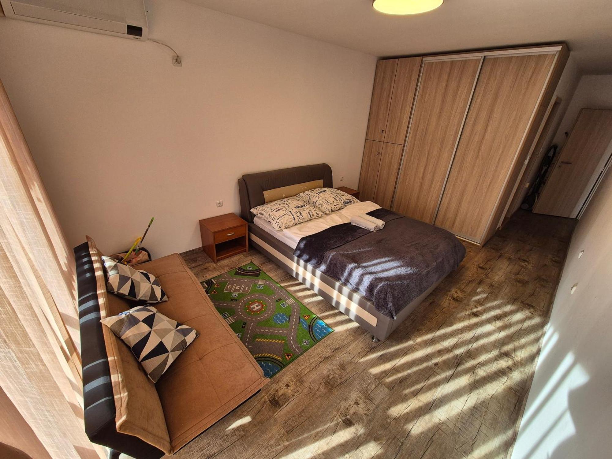 Apartman Ttt Burgas Bagian luar foto
